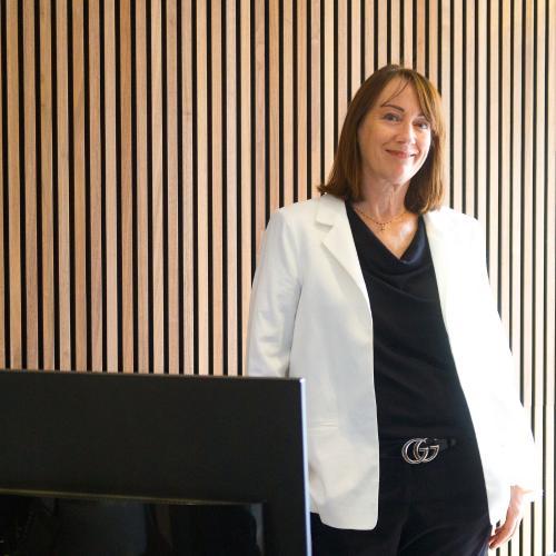 Martine TOSELLO