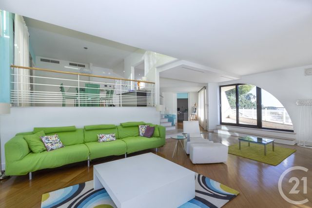 maison à vendre - 7 pièces - 388.0 m2 - VILLEFRANCHE SUR MER - 06 - PROVENCE-ALPES-COTE-D-AZUR - Century 21 Lafage Transactions maison à vendre - 7 pièces - 388.0 m2 - VILLEFRANCHE SUR MER - 06 - PROVENCE-ALPES-COTE-D-AZUR - Century 21 Lafage Transactions