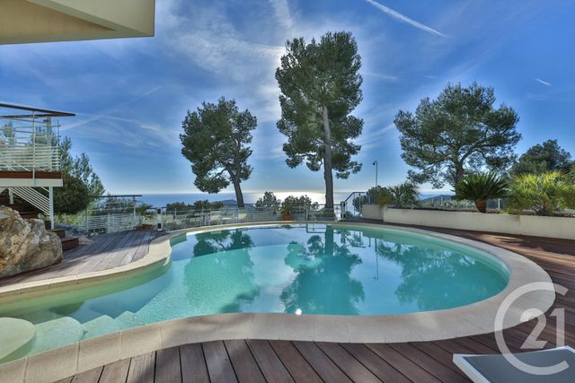maison à vendre - 7 pièces - 388.0 m2 - VILLEFRANCHE SUR MER - 06 - PROVENCE-ALPES-COTE-D-AZUR - Century 21 Lafage Transactions maison à vendre - 7 pièces - 388.0 m2 - VILLEFRANCHE SUR MER - 06 - PROVENCE-ALPES-COTE-D-AZUR - Century 21 Lafage Transactions