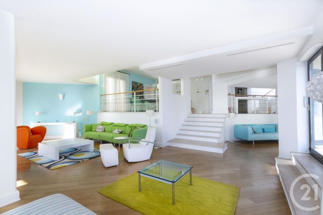 maison à vendre - 7 pièces - 388.0 m2 - VILLEFRANCHE SUR MER - 06 - PROVENCE-ALPES-COTE-D-AZUR - Century 21 Lafage Transactions maison à vendre - 7 pièces - 388.0 m2 - VILLEFRANCHE SUR MER - 06 - PROVENCE-ALPES-COTE-D-AZUR - Century 21 Lafage Transactions
