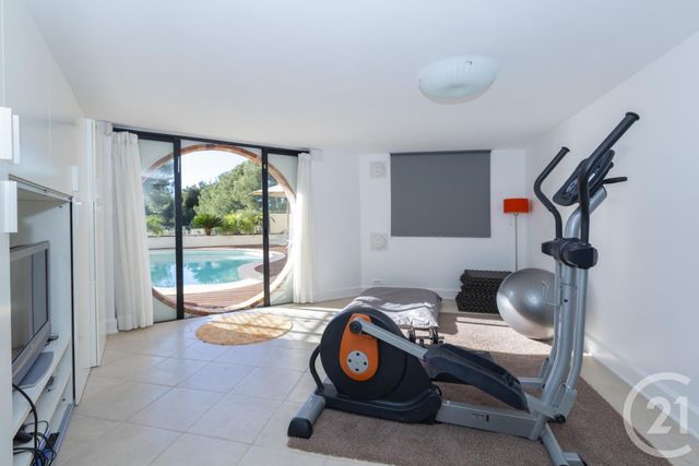 maison à vendre - 7 pièces - 388.0 m2 - VILLEFRANCHE SUR MER - 06 - PROVENCE-ALPES-COTE-D-AZUR - Century 21 Lafage Transactions maison à vendre - 7 pièces - 388.0 m2 - VILLEFRANCHE SUR MER - 06 - PROVENCE-ALPES-COTE-D-AZUR - Century 21 Lafage Transactions