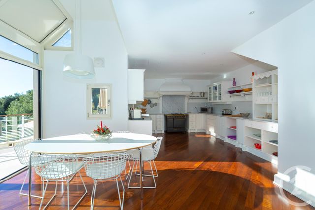 maison à vendre - 7 pièces - 388.0 m2 - VILLEFRANCHE SUR MER - 06 - PROVENCE-ALPES-COTE-D-AZUR - Century 21 Lafage Transactions maison à vendre - 7 pièces - 388.0 m2 - VILLEFRANCHE SUR MER - 06 - PROVENCE-ALPES-COTE-D-AZUR - Century 21 Lafage Transactions