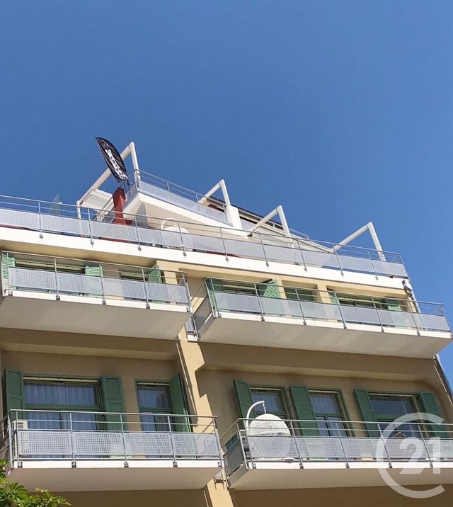 Afficher la photo en grand Appartement F2 à vendre - 2 pièces - 51.59 m2 - VILLEFRANCHE SUR MER - 06 - PROVENCE-ALPES-COTE-D-AZUR - Century 21 Lafage Transactions