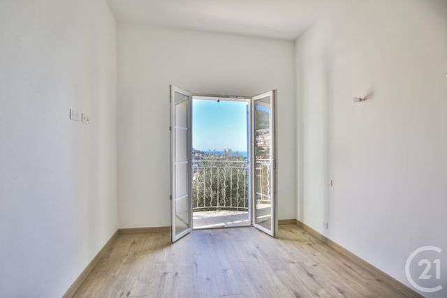 Afficher la photo en grand maison à vendre - 5 pièces - 162.0 m2 - VILLEFRANCHE SUR MER - 06 - PROVENCE-ALPES-COTE-D-AZUR - Century 21 Lafage Transactions