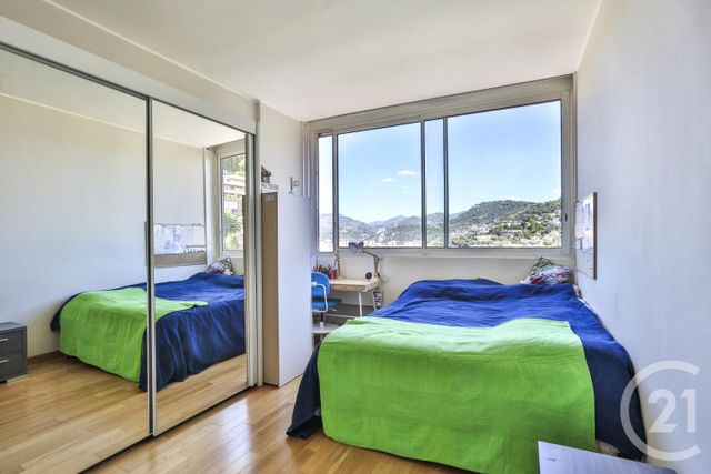 Afficher la photo en grand Appartement F4 à vendre - 4 pièces - 143.0 m2 - NICE - 06 - PROVENCE-ALPES-COTE-D-AZUR - Century 21 Lafage Transactions