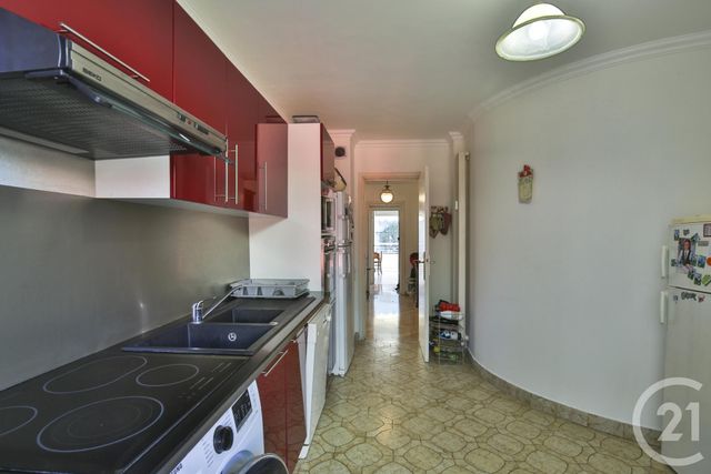 Appartement F4 à vendre - 4 pièces - 104.0 m2 - NICE - 06 - PROVENCE-ALPES-COTE-D-AZUR - Century 21 Lafage Transactions Appartement F4 à vendre - 4 pièces - 104.0 m2 - NICE - 06 - PROVENCE-ALPES-COTE-D-AZUR - Century 21 Lafage Transactions