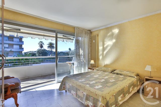 Appartement F4 à vendre - 4 pièces - 104.0 m2 - NICE - 06 - PROVENCE-ALPES-COTE-D-AZUR - Century 21 Lafage Transactions Appartement F4 à vendre - 4 pièces - 104.0 m2 - NICE - 06 - PROVENCE-ALPES-COTE-D-AZUR - Century 21 Lafage Transactions