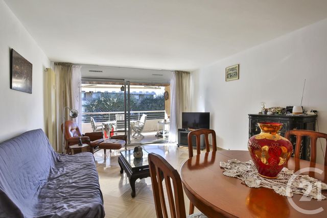 Appartement F4 à vendre - 4 pièces - 104.0 m2 - NICE - 06 - PROVENCE-ALPES-COTE-D-AZUR - Century 21 Lafage Transactions Appartement F4 à vendre - 4 pièces - 104.0 m2 - NICE - 06 - PROVENCE-ALPES-COTE-D-AZUR - Century 21 Lafage Transactions