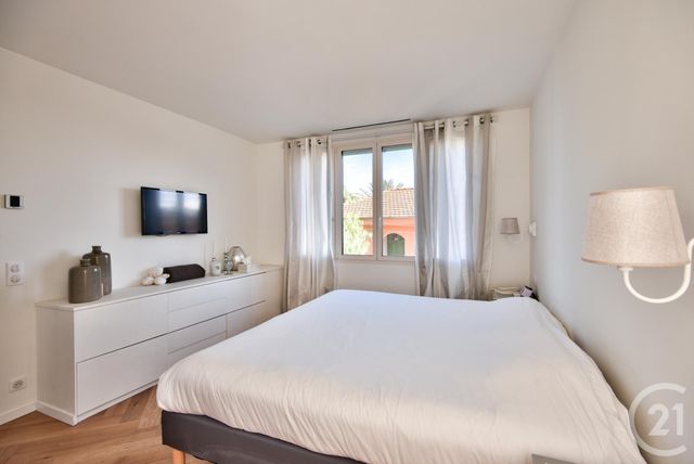 Afficher la photo en grand maison à vendre - 5 pièces - 142.0 m2 - VILLEFRANCHE SUR MER - 06 - PROVENCE-ALPES-COTE-D-AZUR - Century 21 Lafage Transactions