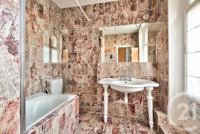 Appartement F5 à vendre - 5 pièces - 113.0 m2 - NICE - 06 - PROVENCE-ALPES-COTE-D-AZUR - Century 21 Lafage Transactions Appartement F5 à vendre - 5 pièces - 113.0 m2 - NICE - 06 - PROVENCE-ALPES-COTE-D-AZUR - Century 21 Lafage Transactions