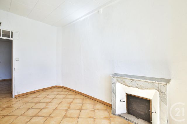 Appartement F3 à vendre - 3 pièces - 58.79 m2 - VILLEFRANCHE SUR MER - 06 - PROVENCE-ALPES-COTE-D-AZUR - Century 21 Lafage Transactions Appartement F3 à vendre - 3 pièces - 58.79 m2 - VILLEFRANCHE SUR MER - 06 - PROVENCE-ALPES-COTE-D-AZUR - Century 21 Lafage Transactions