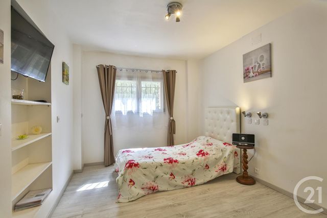 maison à vendre - 5 pièces - 140.0 m2 - VILLEFRANCHE SUR MER - 06 - PROVENCE-ALPES-COTE-D-AZUR - Century 21 Lafage Transactions maison à vendre - 5 pièces - 140.0 m2 - VILLEFRANCHE SUR MER - 06 - PROVENCE-ALPES-COTE-D-AZUR - Century 21 Lafage Transactions