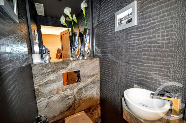 Appartement F3 à vendre - 3 pièces - 68.0 m2 - VILLEFRANCHE SUR MER - 06 - PROVENCE-ALPES-COTE-D-AZUR - Century 21 Lafage Transactions Appartement F3 à vendre - 3 pièces - 68.0 m2 - VILLEFRANCHE SUR MER - 06 - PROVENCE-ALPES-COTE-D-AZUR - Century 21 Lafage Transactions