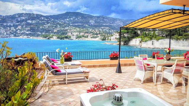 Appartement F2 à vendre - 2 pièces - 30.0 m2 - ST JEAN CAP FERRAT - 06 - PROVENCE-ALPES-COTE-D-AZUR - Century 21 Lafage Transactions Appartement F2 à vendre - 2 pièces - 30.0 m2 - ST JEAN CAP FERRAT - 06 - PROVENCE-ALPES-COTE-D-AZUR - Century 21 Lafage Transactions