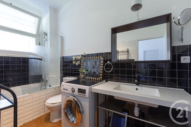 appartement à vendre - 2 pièces - 45.38 m2 - VILLEFRANCHE SUR MER - 06 - PROVENCE-ALPES-COTE-D-AZUR - Century 21 Lafage Transactions appartement à vendre - 2 pièces - 45.38 m2 - VILLEFRANCHE SUR MER - 06 - PROVENCE-ALPES-COTE-D-AZUR - Century 21 Lafage Transactions