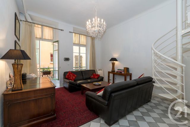 Afficher la photo en grand Appartement Duplex à vendre - 3 pièces - 71.45 m2 - VILLEFRANCHE SUR MER - 06 - PROVENCE-ALPES-COTE-D-AZUR - Century 21 Lafage Transactions