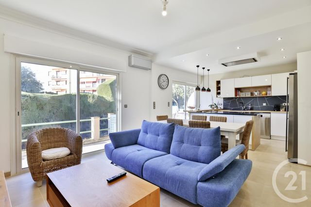 Appartement F3 à vendre - 3 pièces - 70.0 m2 - ROQUEBRUNE CAP MARTIN - 06 - PROVENCE-ALPES-COTE-D-AZUR - Century 21 Lafage Transactions