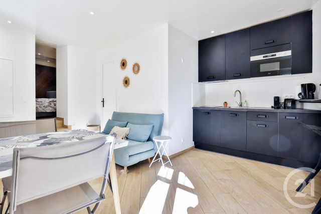 Appartement F2 à vendre - 2 pièces - 27.17 m2 - VILLEFRANCHE SUR MER - 06 - PROVENCE-ALPES-COTE-D-AZUR - Century 21 Lafage Transactions