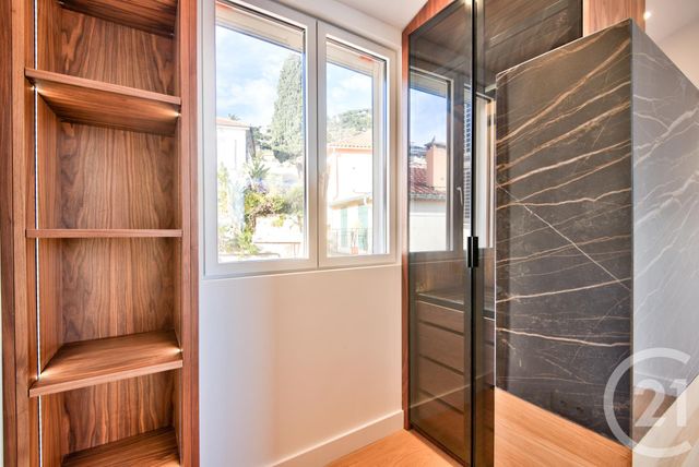 Appartement Duplex à vendre - 2 pièces - 45.9 m2 - VILLEFRANCHE SUR MER - 06 - PROVENCE-ALPES-COTE-D-AZUR - Century 21 Lafage Transactions
