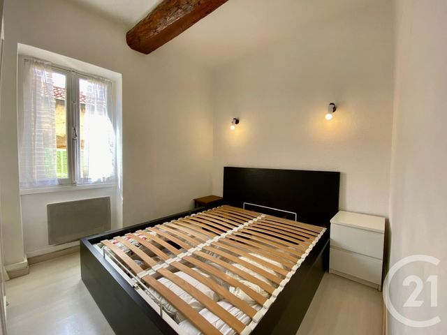 Afficher la photo en grand Appartement F3 à vendre - 3 pièces - 43.0 m2 - VILLEFRANCHE SUR MER - 06 - PROVENCE-ALPES-COTE-D-AZUR - Century 21 Lafage Transactions