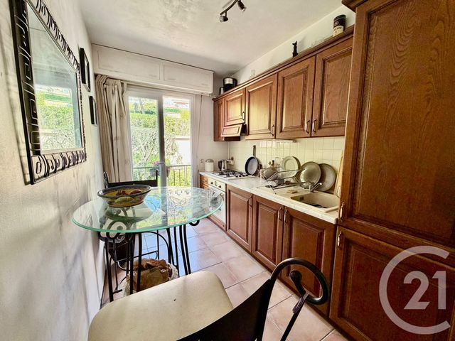 Appartement F2 à vendre - 2 pièces - 51.0 m2 - VILLEFRANCHE SUR MER - 06 - PROVENCE-ALPES-COTE-D-AZUR - Century 21 Lafage Transactions