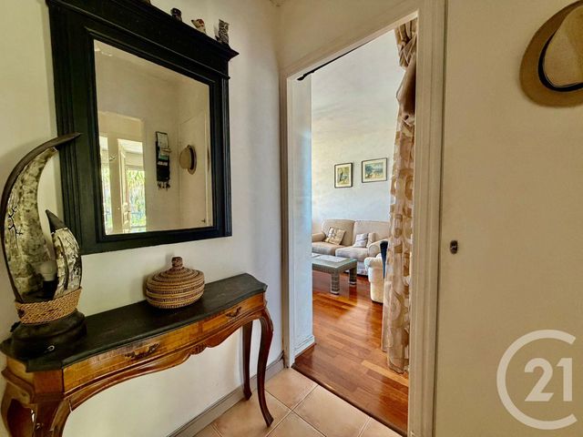 Appartement F2 à vendre - 2 pièces - 51.0 m2 - VILLEFRANCHE SUR MER - 06 - PROVENCE-ALPES-COTE-D-AZUR - Century 21 Lafage Transactions