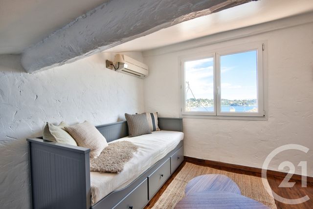 Appartement F4 à vendre - 4 pièces - 67.22 m2 - VILLEFRANCHE SUR MER - 06 - PROVENCE-ALPES-COTE-D-AZUR - Century 21 Lafage Transactions