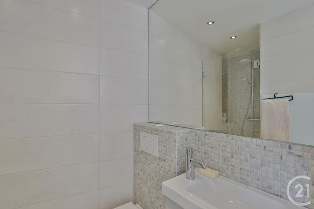 Appartement F1 à vendre - 1 pièce - 29.34 m2 - VILLEFRANCHE SUR MER - 06 - PROVENCE-ALPES-COTE-D-AZUR - Century 21 Lafage Transactions