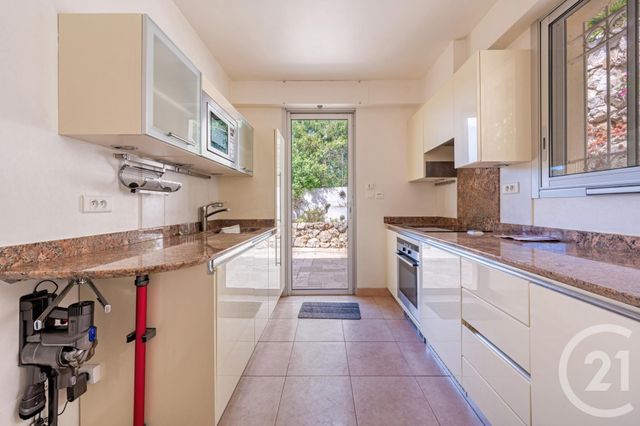 Appartement à vendre - 6 pièces - 143.0 m2 - EZE - 06 - PROVENCE-ALPES-COTE-D-AZUR - Century 21 Lafage Transactions