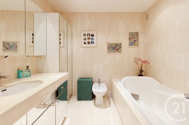 Appartement F3 à vendre - 3 pièces - 103.0 m2 - CANNES - 06 - PROVENCE-ALPES-COTE-D-AZUR - Century 21 Lafage Transactions