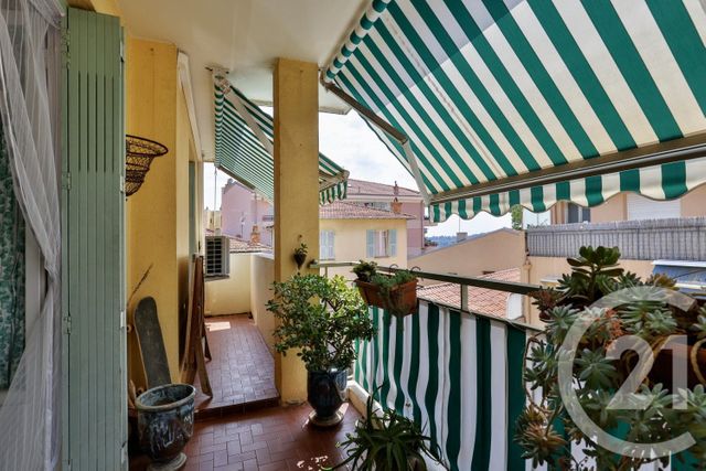 Appartement F3 à vendre - 3 pièces - 65.38 m2 - VILLEFRANCHE SUR MER - 06 - PROVENCE-ALPES-COTE-D-AZUR - Century 21 Lafage Transactions