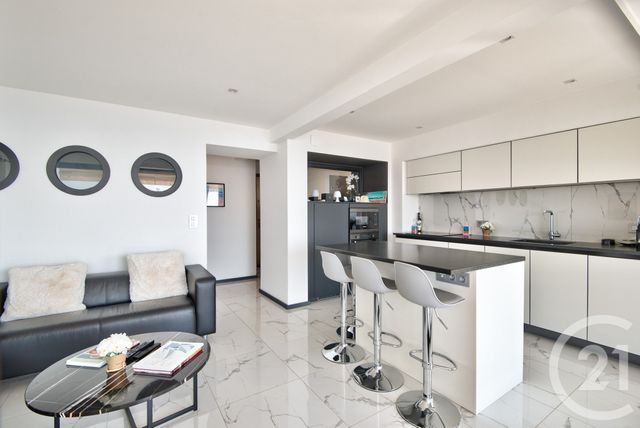 Appartement F3 à vendre - 3 pièces - 50.0 m2 - VILLEFRANCHE SUR MER - 06 - PROVENCE-ALPES-COTE-D-AZUR - Century 21 Lafage Transactions