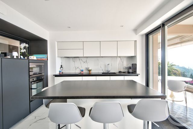 Appartement F3 à vendre - 3 pièces - 50.0 m2 - VILLEFRANCHE SUR MER - 06 - PROVENCE-ALPES-COTE-D-AZUR - Century 21 Lafage Transactions