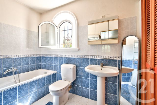 maison à vendre - 7 pièces - 275.0 m2 - CAGNES SUR MER - 06 - PROVENCE-ALPES-COTE-D-AZUR - Century 21 Lafage Transactions