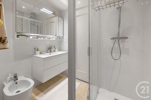 Appartement F2 à vendre - 2 pièces - 67.74 m2 - EZE - 06 - PROVENCE-ALPES-COTE-D-AZUR - Century 21 Lafage Transactions