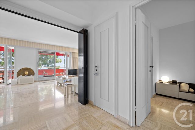 Appartement F2 à vendre - 2 pièces - 67.74 m2 - EZE - 06 - PROVENCE-ALPES-COTE-D-AZUR - Century 21 Lafage Transactions