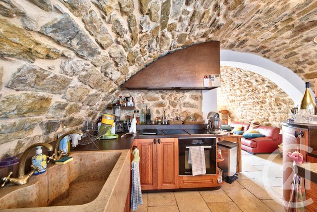 maison à vendre - 4 pièces - 175.0 m2 - CASTELLAR - 06 - PROVENCE-ALPES-COTE-D-AZUR - Century 21 Lafage Transactions