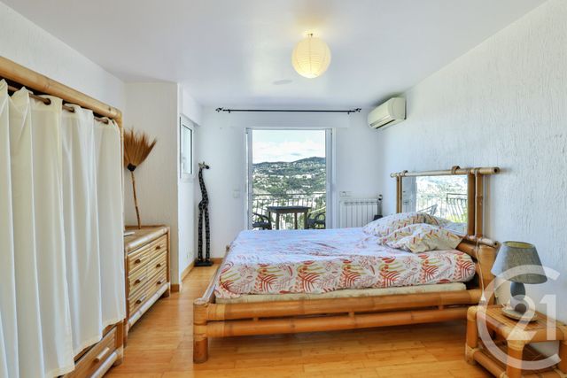 maison à vendre - 9 pièces - 217.0 m2 - NICE - 06 - PROVENCE-ALPES-COTE-D-AZUR - Century 21 Lafage Transactions