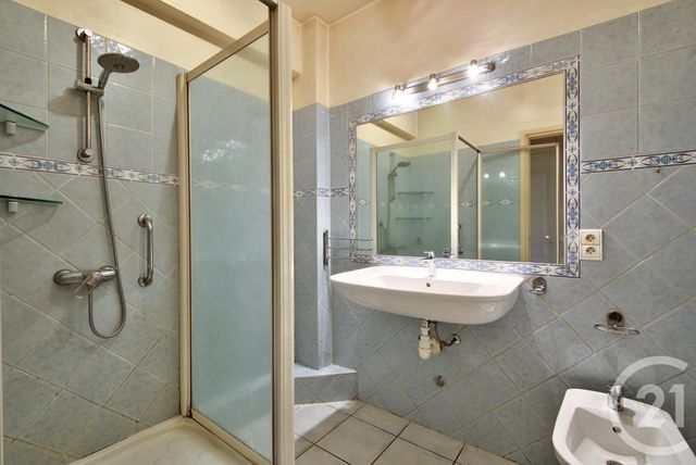 Appartement F3 à vendre - 3 pièces - 70.0 m2 - NICE - 06 - PROVENCE-ALPES-COTE-D-AZUR - Century 21 Lafage Transactions