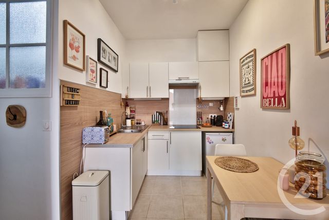 Appartement F2 à vendre - 2 pièces - 33.0 m2 - VILLEFRANCHE SUR MER - 06 - PROVENCE-ALPES-COTE-D-AZUR - Century 21 Lafage Transactions