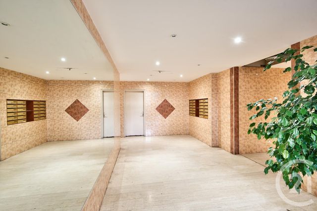 Appartement F3 à vendre - 3 pièces - 76.0 m2 - NICE - 06 - PROVENCE-ALPES-COTE-D-AZUR - Century 21 Lafage Transactions