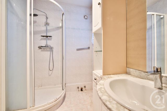 Appartement F3 à vendre - 3 pièces - 76.0 m2 - NICE - 06 - PROVENCE-ALPES-COTE-D-AZUR - Century 21 Lafage Transactions