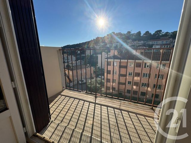 Appartement F3 à vendre - 3 pièces - 56.87 m2 - VILLEFRANCHE SUR MER - 06 - PROVENCE-ALPES-COTE-D-AZUR - Century 21 Lafage Transactions