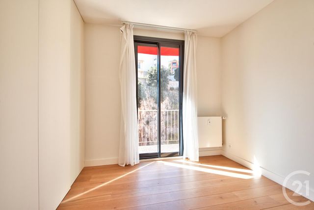 Appartement F4 à vendre - 4 pièces - 80.0 m2 - VILLEFRANCHE SUR MER - 06 - PROVENCE-ALPES-COTE-D-AZUR - Century 21 Lafage Transactions