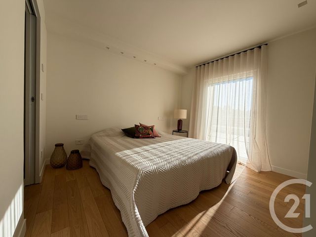 maison à vendre - 4 pièces - 171.0 m2 - VILLEFRANCHE SUR MER - 06 - PROVENCE-ALPES-COTE-D-AZUR - Century 21 Lafage Transactions