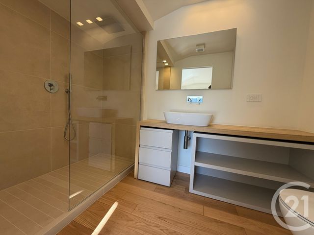 maison à vendre - 4 pièces - 171.0 m2 - VILLEFRANCHE SUR MER - 06 - PROVENCE-ALPES-COTE-D-AZUR - Century 21 Lafage Transactions