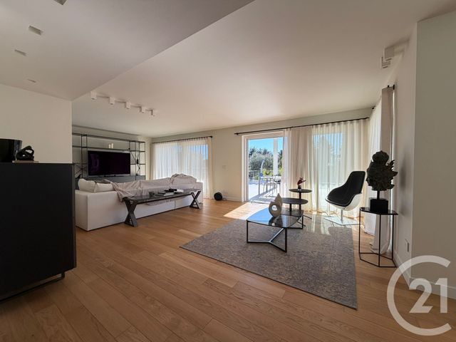 maison à vendre - 4 pièces - 171.0 m2 - VILLEFRANCHE SUR MER - 06 - PROVENCE-ALPES-COTE-D-AZUR - Century 21 Lafage Transactions