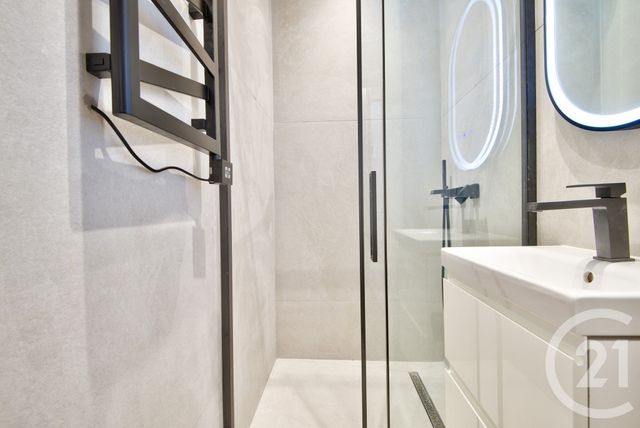 Appartement F3 à vendre - 3 pièces - 48.79 m2 - VILLEFRANCHE SUR MER - 06 - PROVENCE-ALPES-COTE-D-AZUR - Century 21 Lafage Transactions