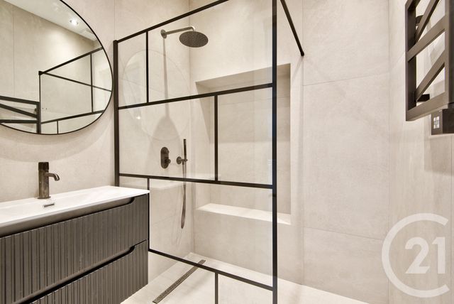 Appartement F3 à vendre - 3 pièces - 48.79 m2 - VILLEFRANCHE SUR MER - 06 - PROVENCE-ALPES-COTE-D-AZUR - Century 21 Lafage Transactions