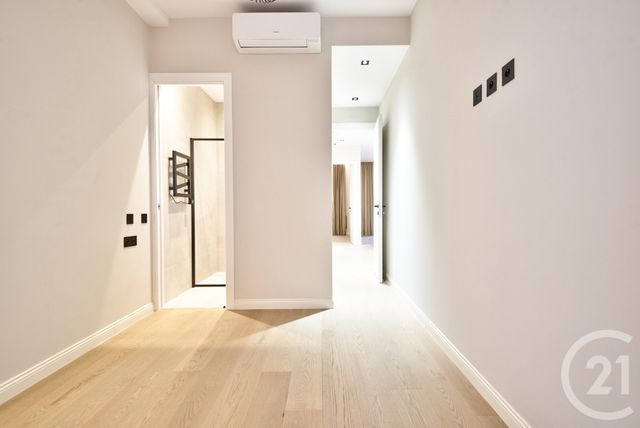 Appartement F3 à vendre - 3 pièces - 48.79 m2 - VILLEFRANCHE SUR MER - 06 - PROVENCE-ALPES-COTE-D-AZUR - Century 21 Lafage Transactions